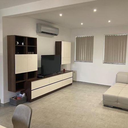 Апартаменты Elegant Maisonette In Malta By Assetflow Pro Марсаскала Экстерьер фото